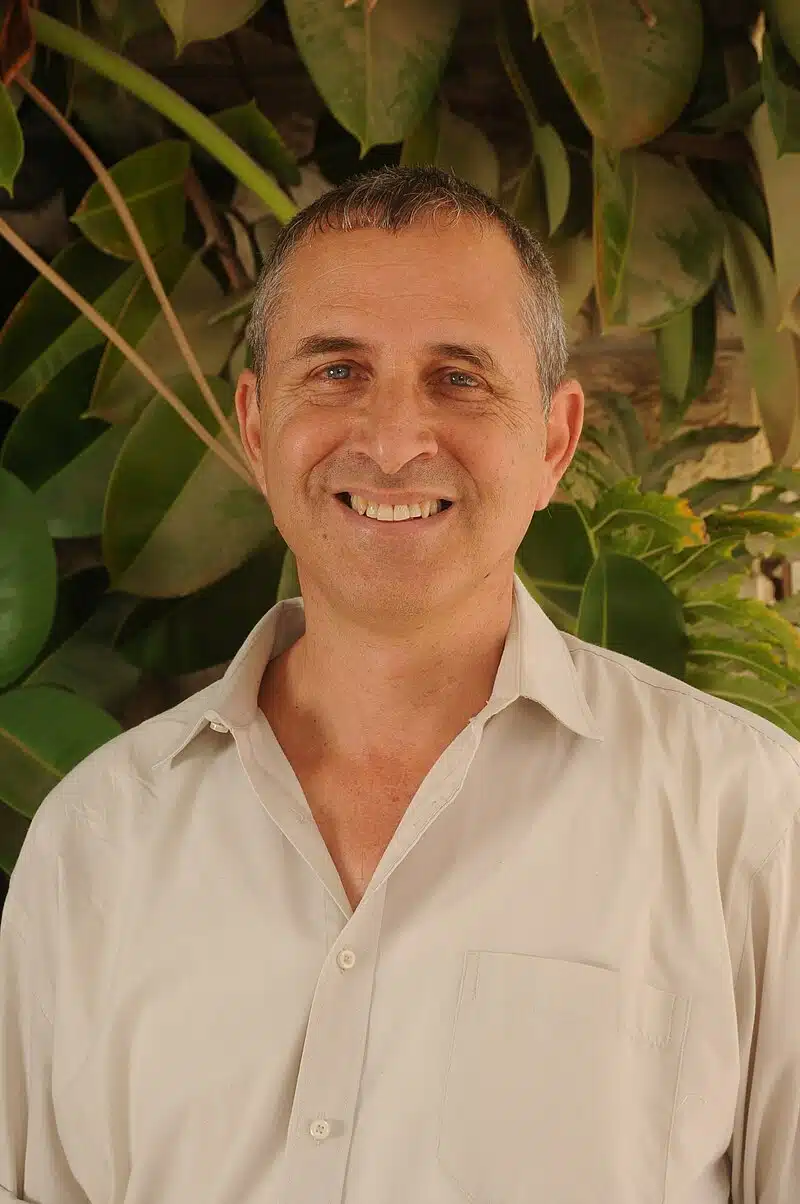 Eyal Davidson